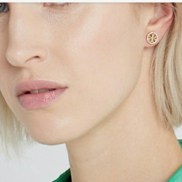 Tory Burch Earrings Circle T logo - Picture 12 of 12